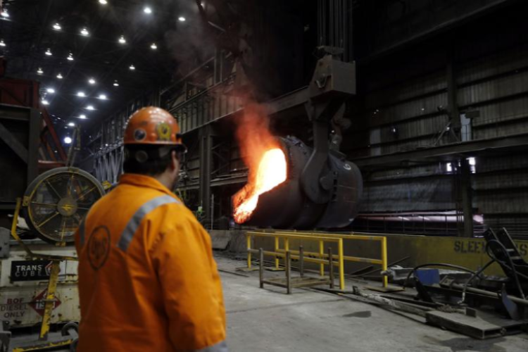 How many jobs are available in steel/iron ore in 2023