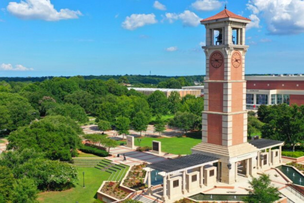 University of South Alabama International Undergraduate Scholarships