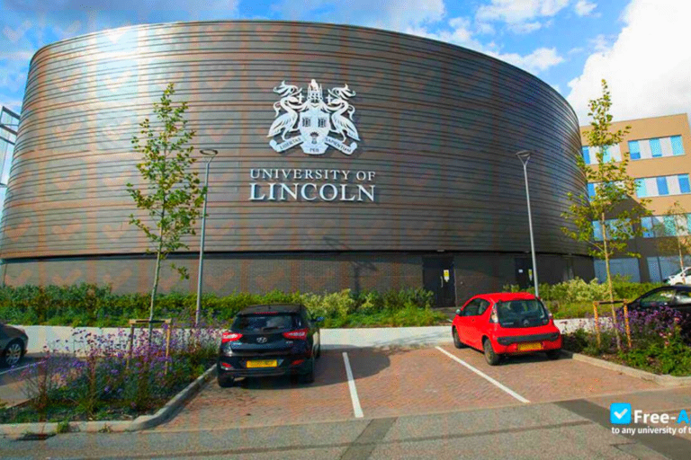 Global Scholarship At The University Of Lincoln In UK 2023