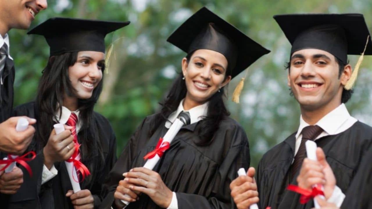 Fully Paid Master Scholarships for International Students