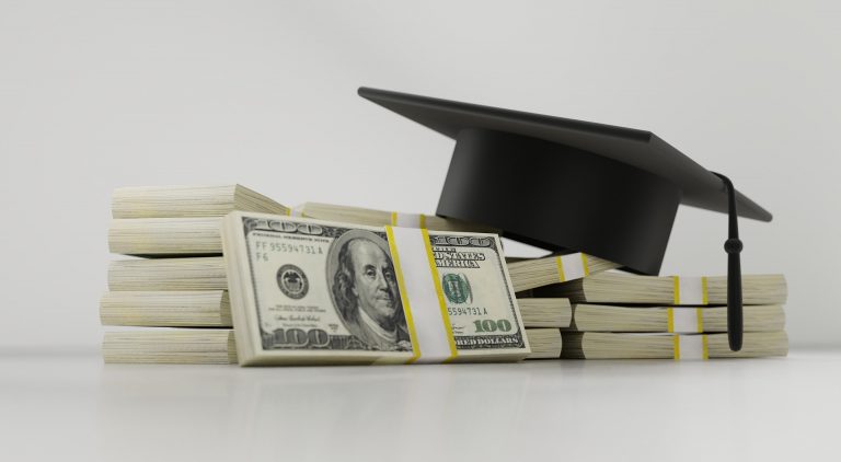 What Is The Difference Between A Scholarship And A Student Loan?